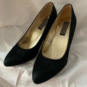 Deena and Ozzy Urban Outfitters short hair heels